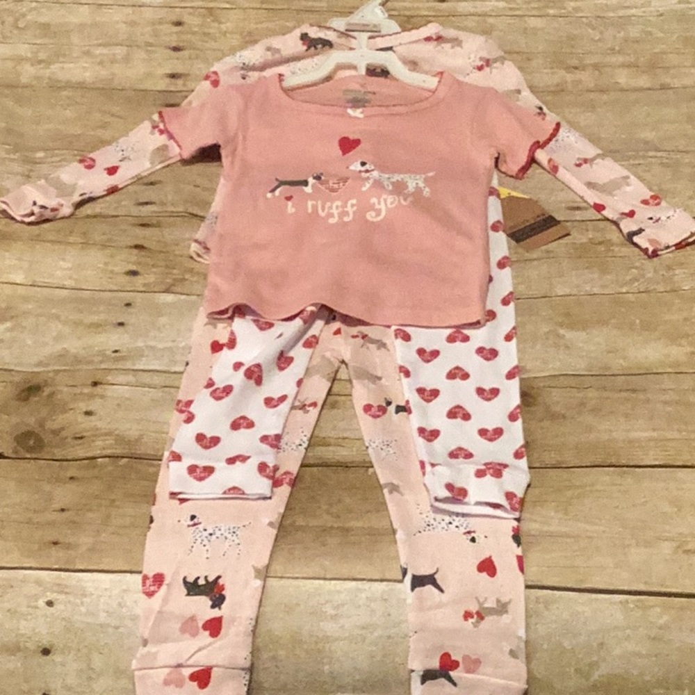 Girls pajamas.